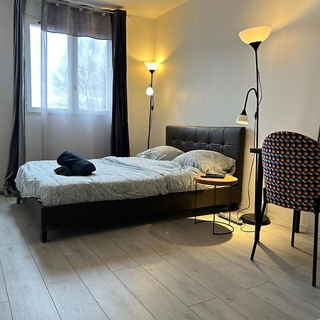 Appartement - Proche Rer - 2 Chambres & 4 Lits Double - Paris Orly Courcouronnes Exterior foto